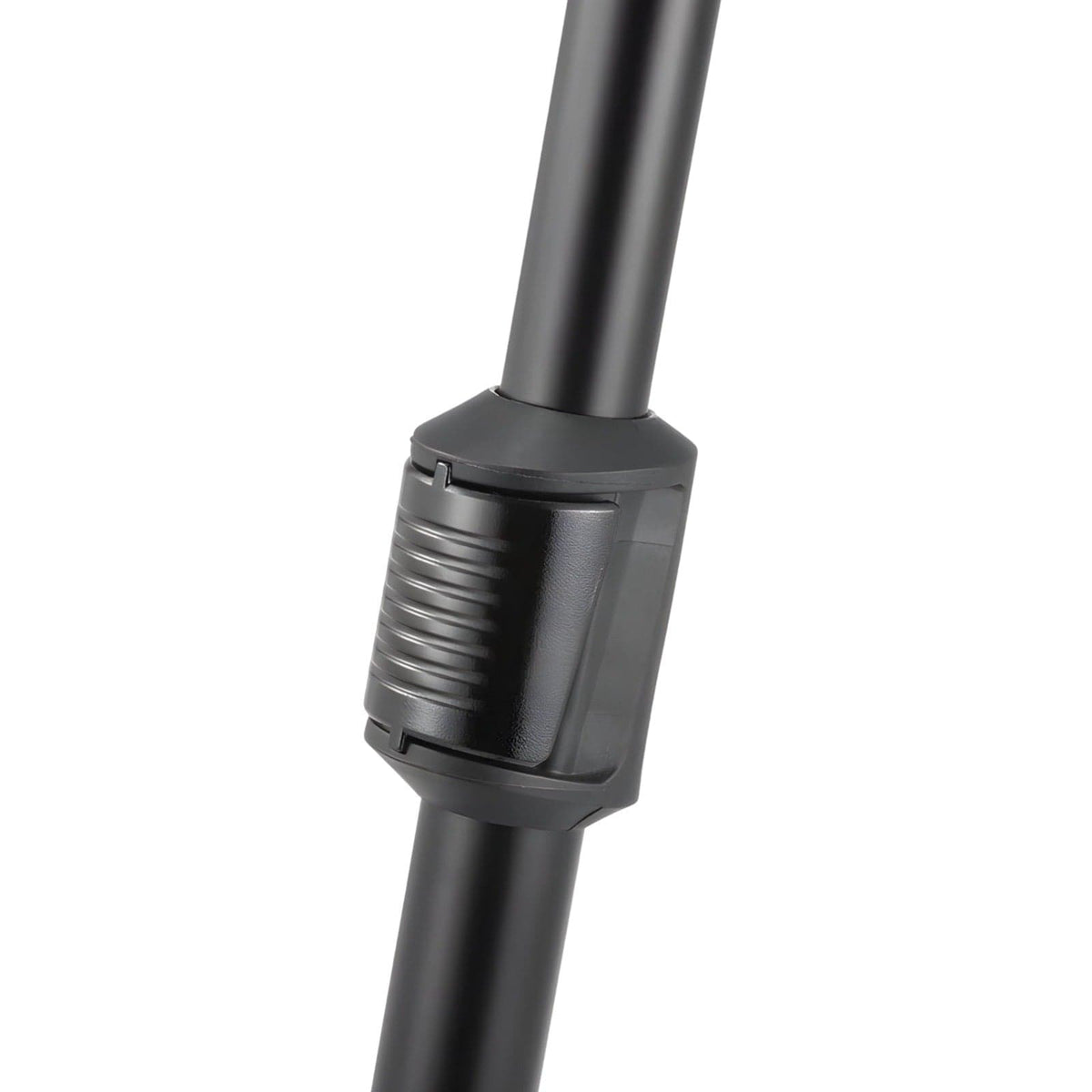 Close-up of the height adjustment clutch on the upright tube of the Hercules GS415B PLUS