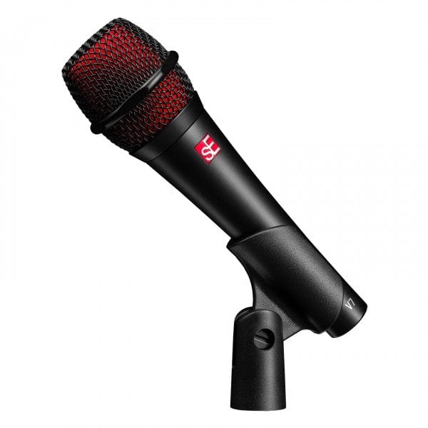 sE V7 Black seated in its mic clip, angled view showing the red windscreen behind the black grille